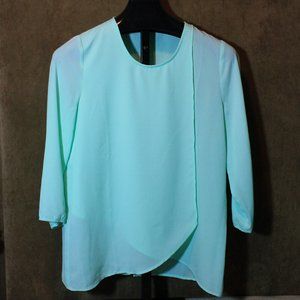 Gianni Bini NWT Top